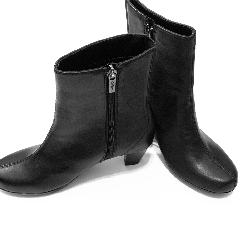Aetrex Women’s Therapeutic Black Heel Boot Sz 6